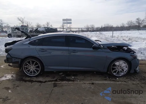 2022 Honda Accord Sport z USA, uszkodzony, nr VIN 1HGCV1F35NA117792